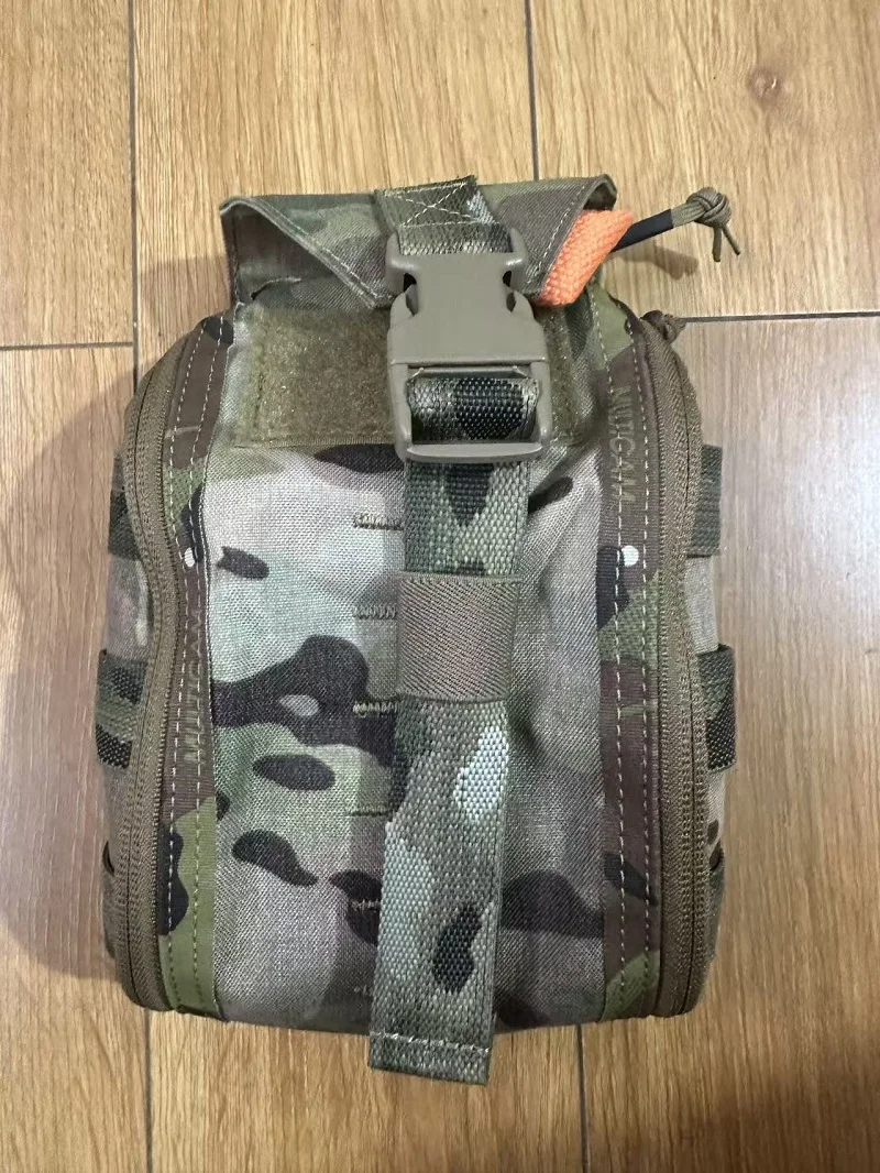 Kit médico táctico desmontable con sistema MOLLE