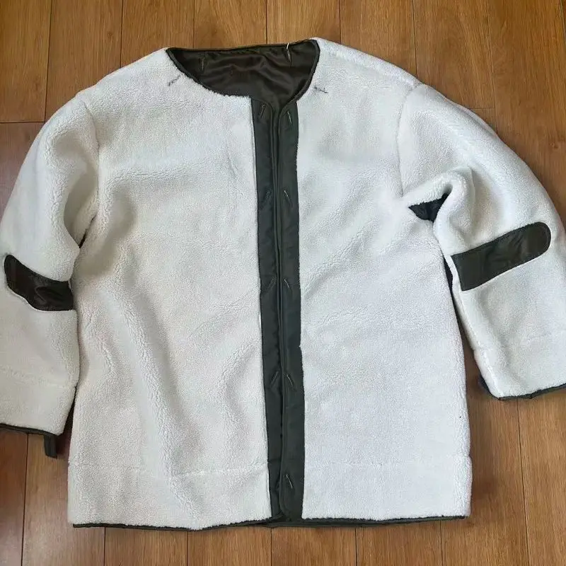 Vista de la chaqueta y acabado exterior