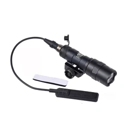 Linterna táctica LED SureFire M300B con interruptor remoto