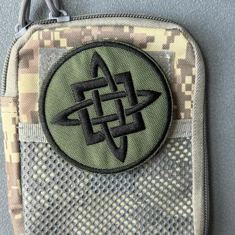 Parche táctico bordado con velcro para mochila y ropa - imagen 2