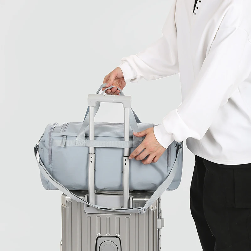 Bolsa de lona outdoor grande con compartimento para zapatos - imagen 4
