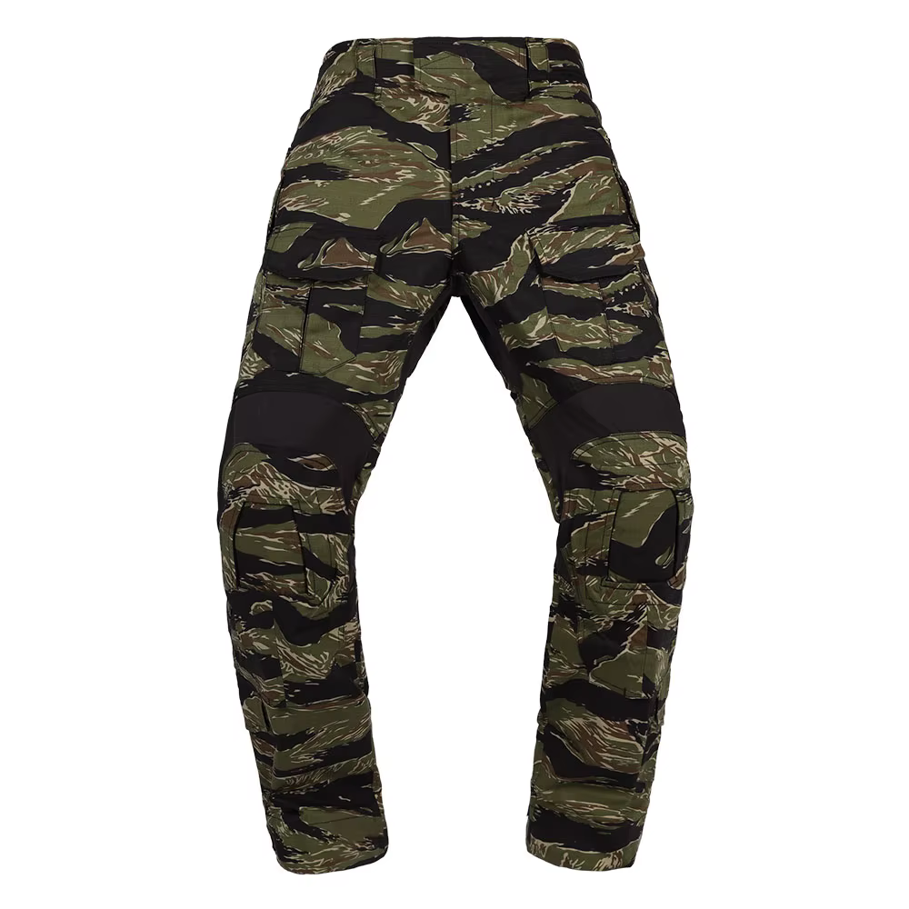 Pantalón en entorno outdoor