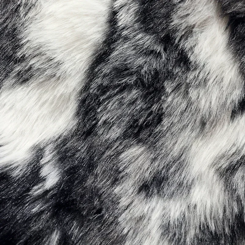 Chaqueta con capucha forro polar piel sintética estilo zorro - imagen 3