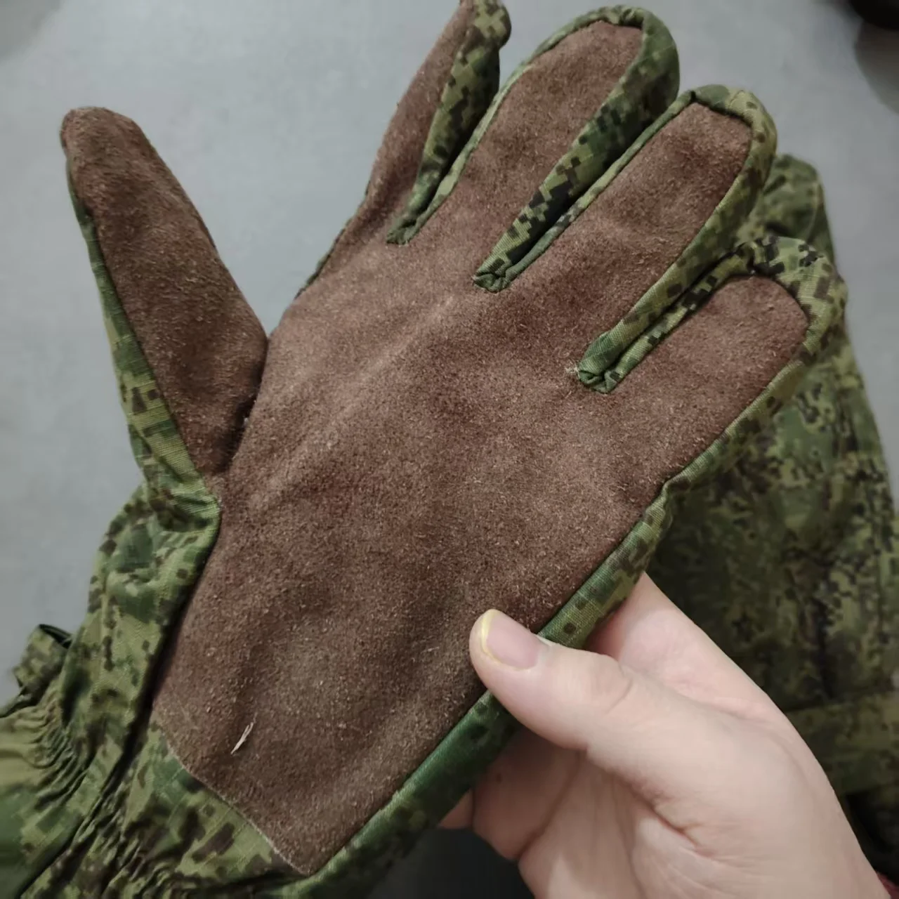 Guantes tácticos camuflaje EMR térmicos de invierno, antiviento - imagen 2