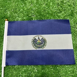 Bandera de mano El Salvador con asta de plástico para desfile