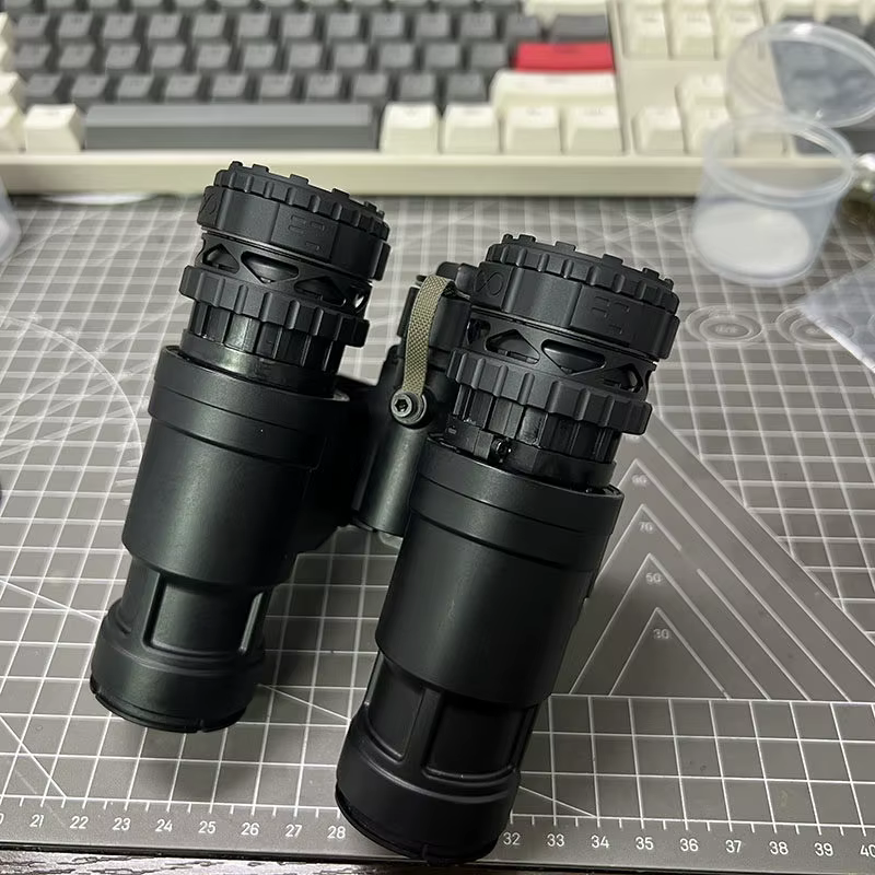 Protector de lente NVG PVS14/PVS31 aluminio, luz bloqueada ajustable