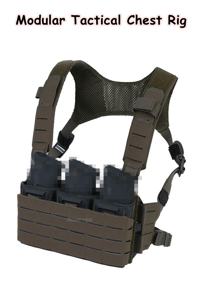 Chaleco táctico modular MOLLE ajustable en uso