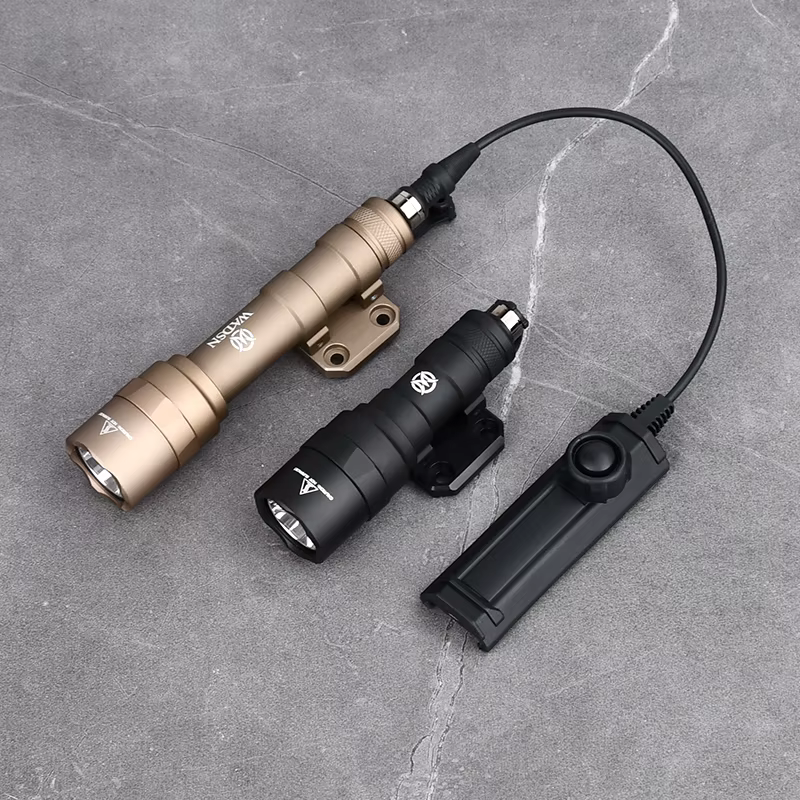 WADSN M600U linterna táctica