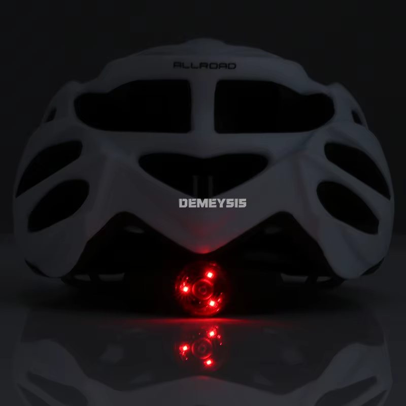 Luz LED trasera para casco de bicicleta MTB y carretera con visera - imagen 3