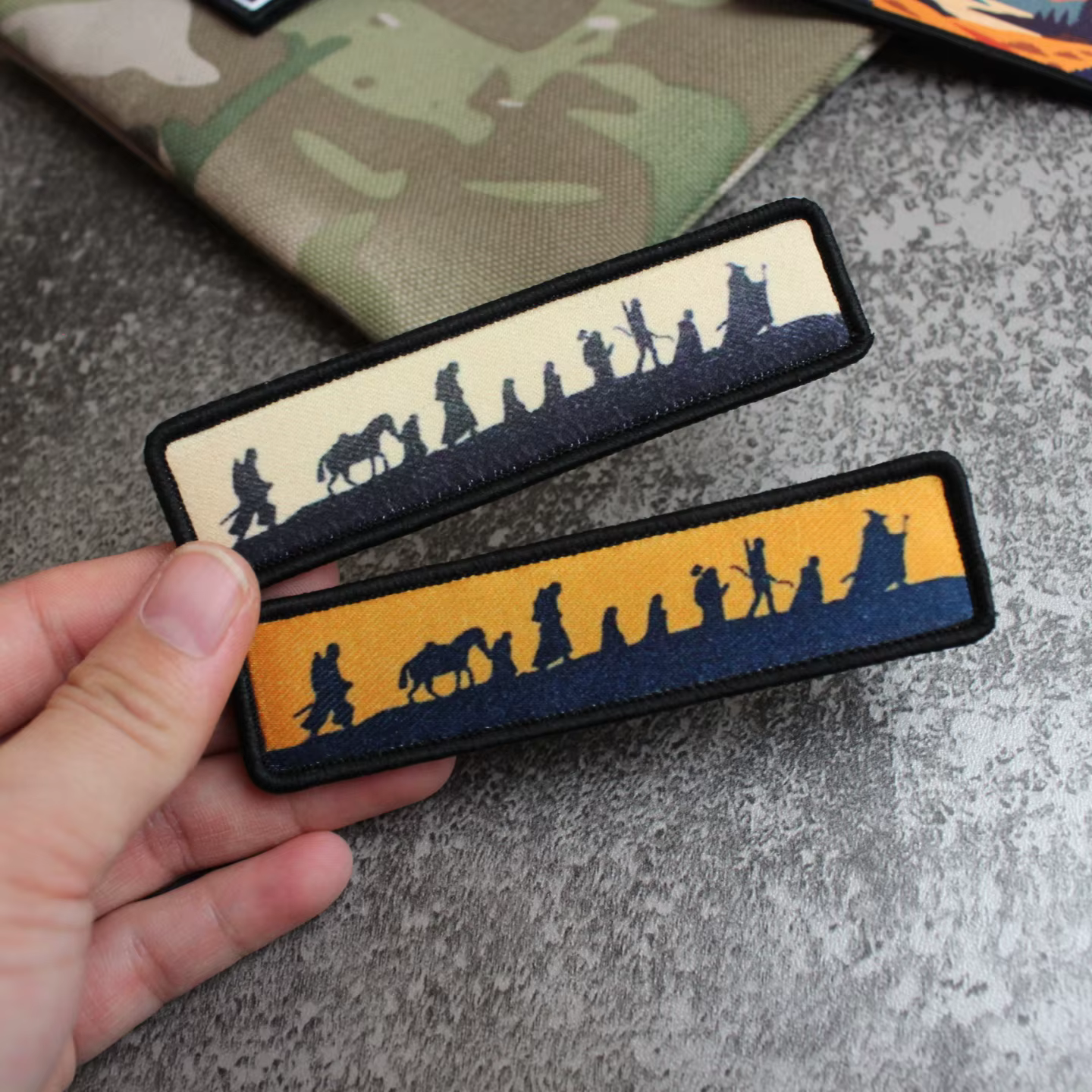 Parche estampado paisaje montaña oso polar – Aventura para mochila - imagen 5
