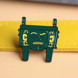 Sanxingdui broche metálico esmaltado para solapa y mochila