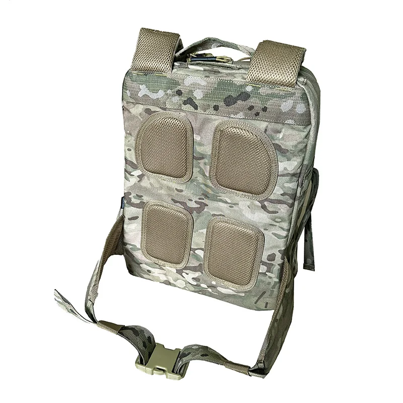 Detalle de la mochila para salidas outdoor