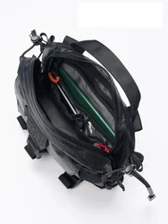 Organizador interno MOLLE con gancho EDC y gestión de cables