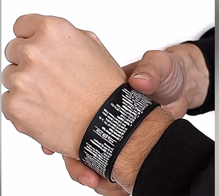 Pulsera táctica guía de emergencia para airsoft y paintball - imagen 3