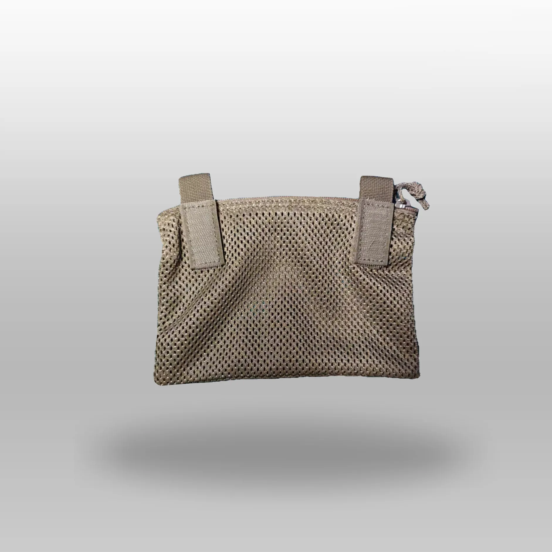 Bolsa táctica compacta para llevar equipo por secciones