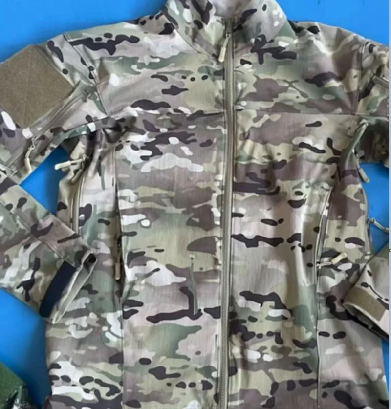 Vista de la chaqueta en diferentes ángulos