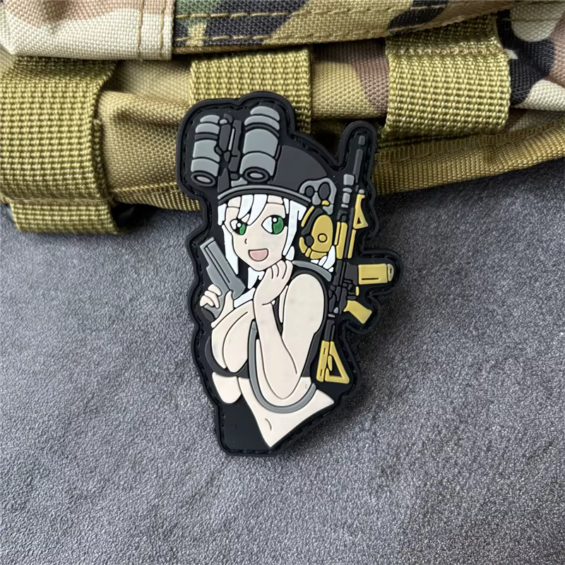 Parche PVC estilo militar para chica