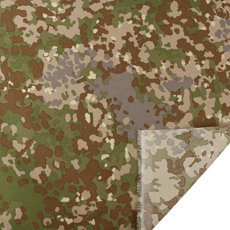 Detalle de la tela camuflada Flecktarn