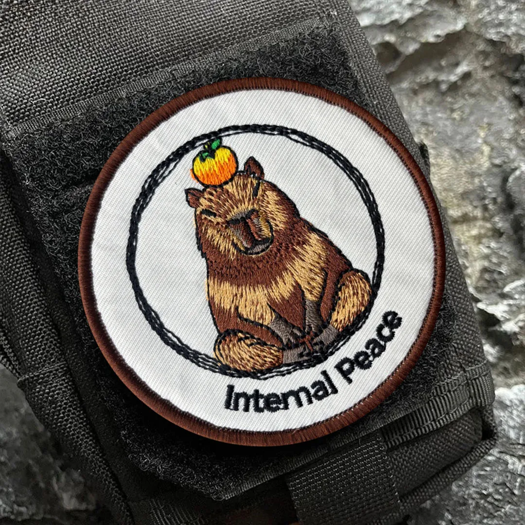 Parche táctico bordado capibara meme zen para mochila - imagen 4