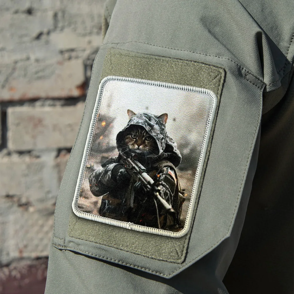 Parche táctico de gato con diseño impreso en detalle