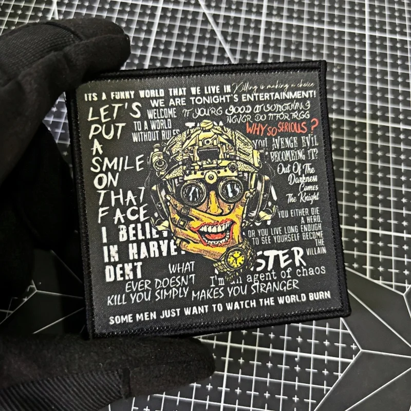 Parche táctico punk oscuro grafiti inglés con velcro adhesivo - imagen 4