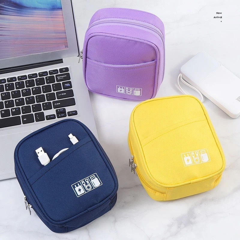 Bolsa de almacenamiento para accesorios electrónicos