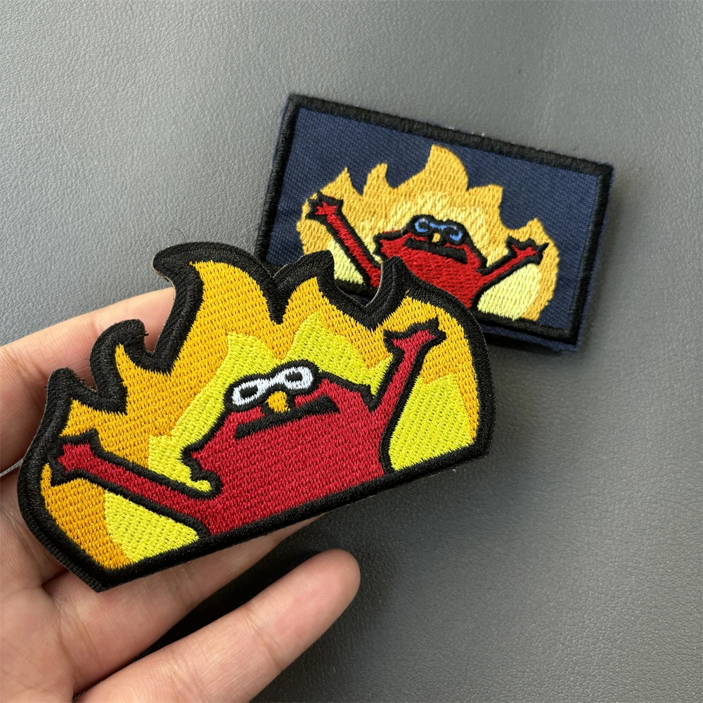 Parche táctico bordado Hell Fire Meme, Elmo en el fuego