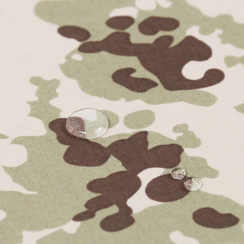 Tejido camuflado apto para confección