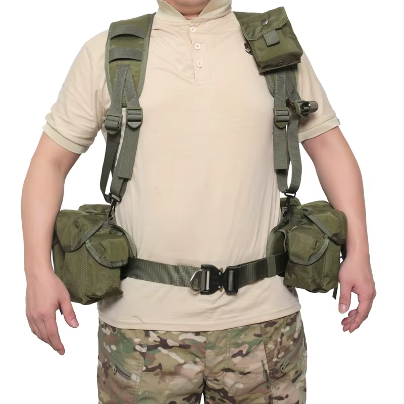 Sistema modular MOLLE verde militar adaptable a chaleco táctico - imagen 2