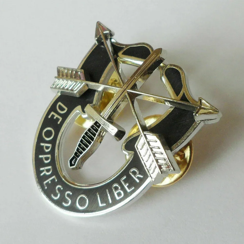 Boina militar vintage Fuerzas Especiales EE. UU. con insignia - imagen 2
