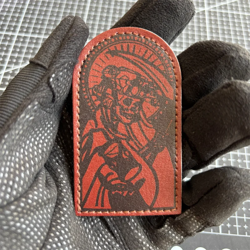 Detalle del parche de guerrero esqueleto