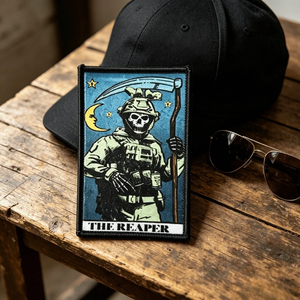 Parche táctico airsoft El Ceñador del Césped esqueleto, gancho y bucle - imagen 3