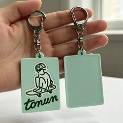 Llavero PVC Personalizado – Vinilo Flexible y Brillante