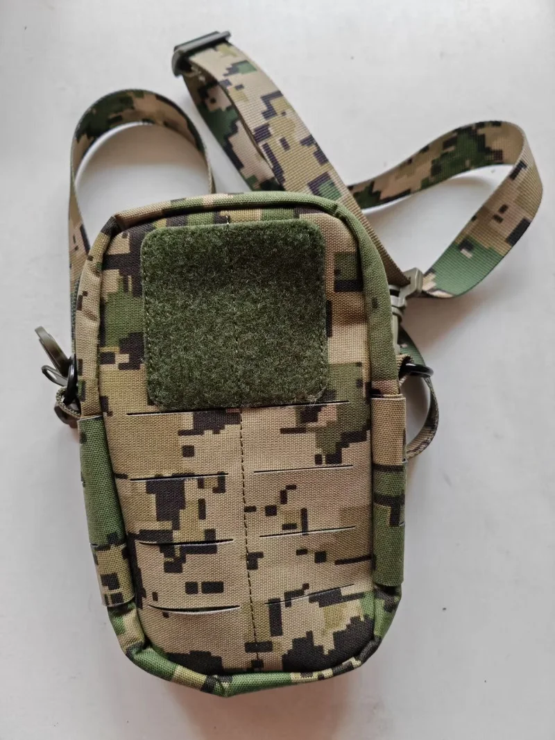 Bolso bandolera impermeable vista frontal