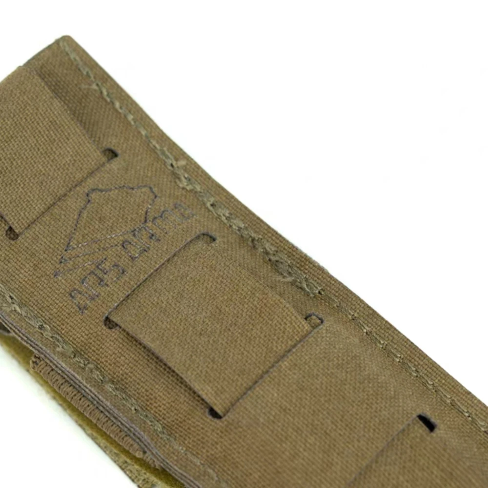 Bolsa para pistola táctica MOLLE con porta revistas LC y kit multiuso