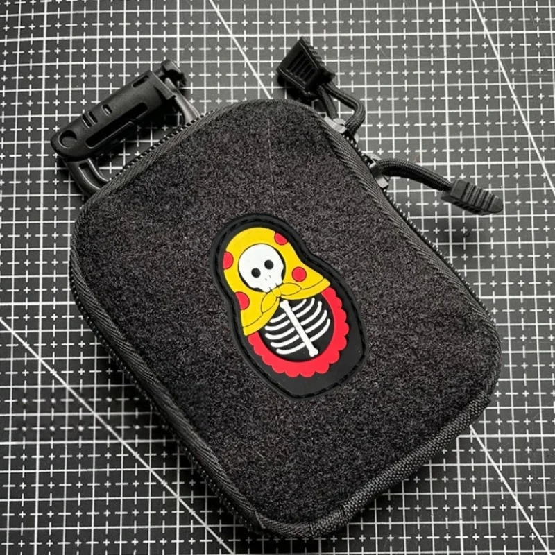Parche táctico PVC esqueleto Matryoshka con gancho y bucle - imagen 3