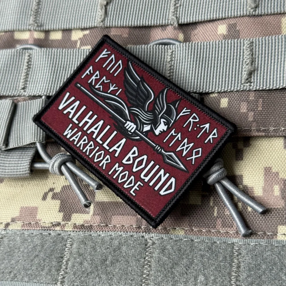 Parche táctico Velhalla Viking valquiria con runas nórdicas y gancho - imagen 5
