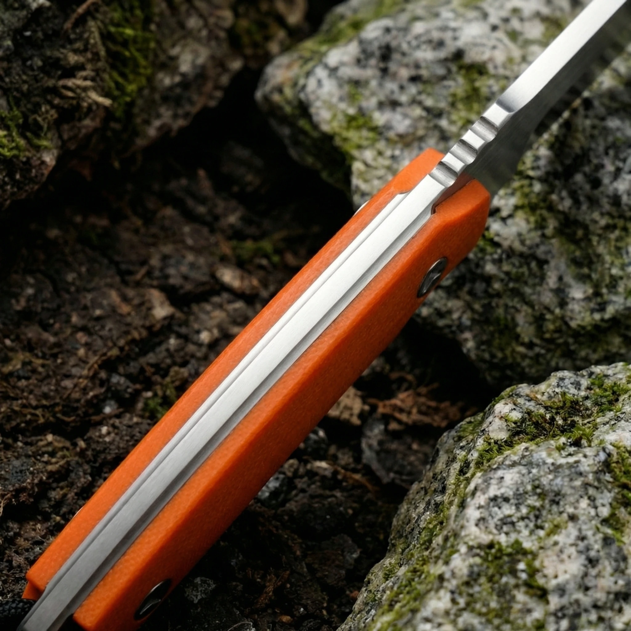 Cuchillo táctico hoja fija para exterior con funda resistente