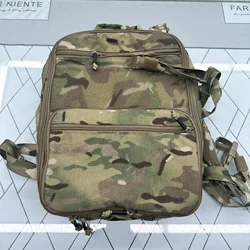 Mochila táctica expandible flat pack con sistema de hidratación