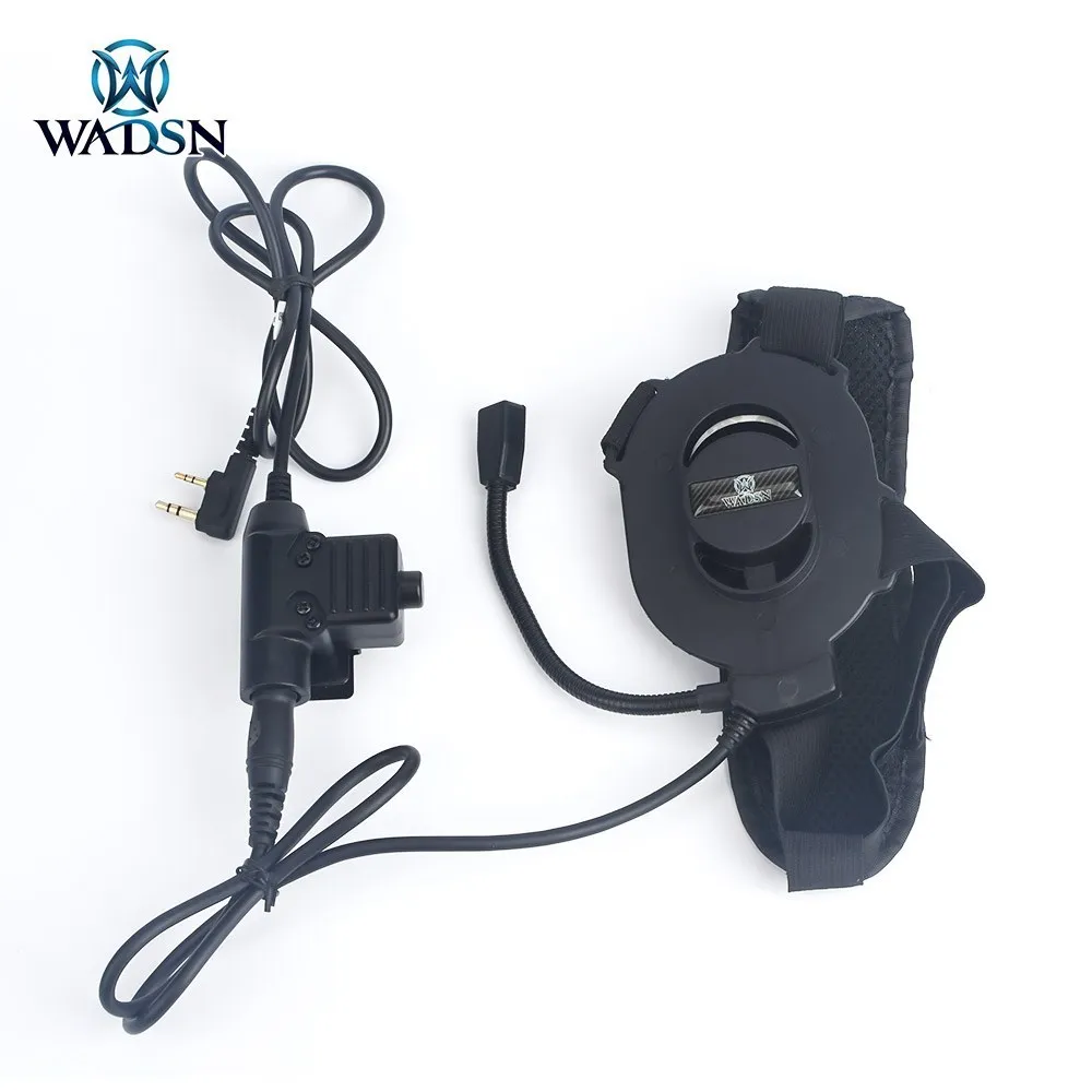 Detalle del micrófono boom y sistema PTT