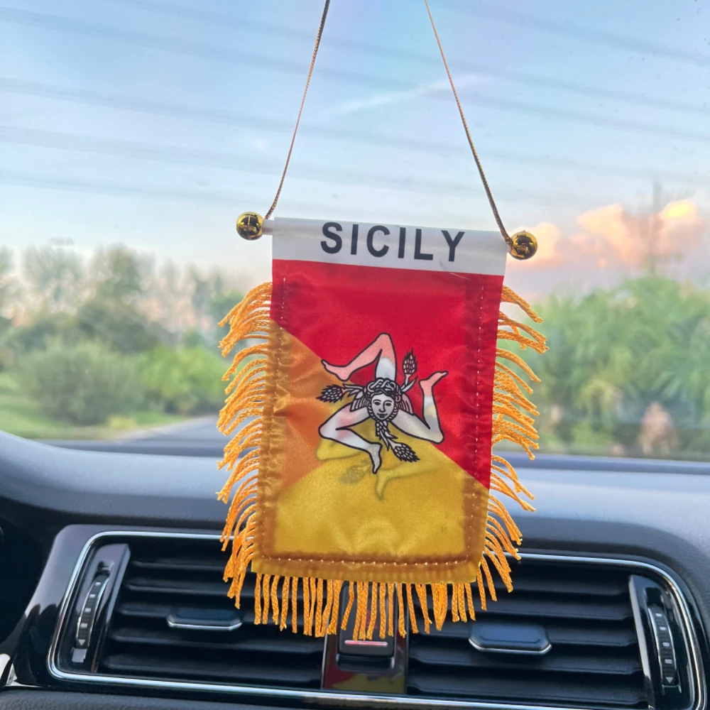 Bandera de Sicilia pequeña de 10x14cm sobre una superficie neutra