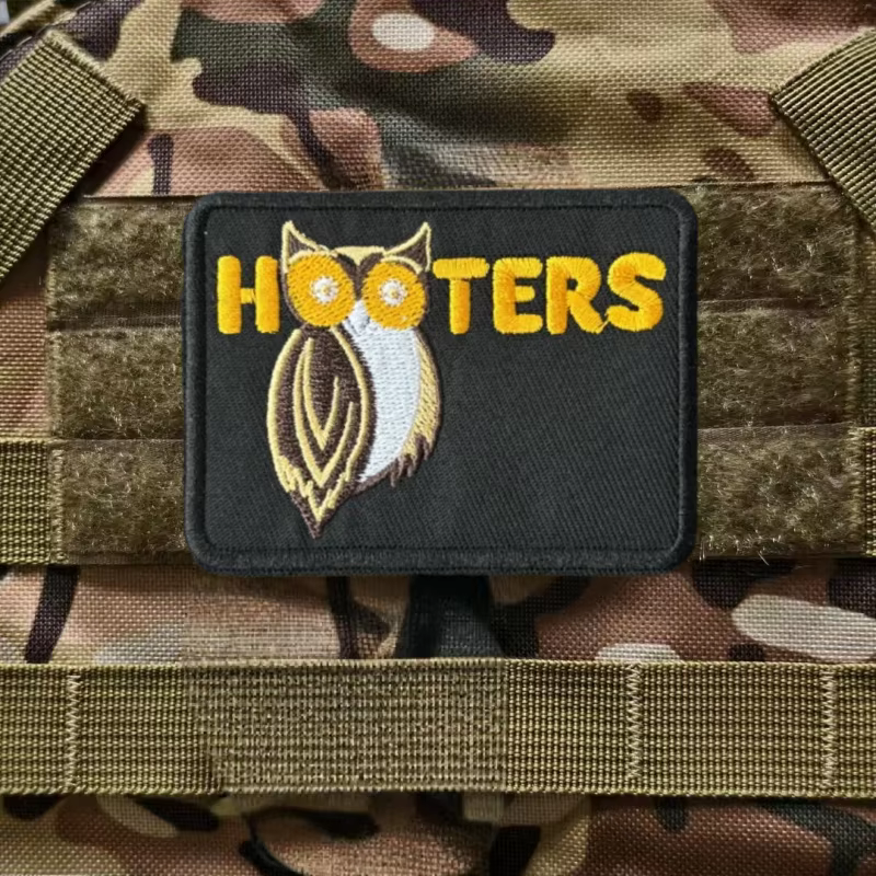 HOOTERS – Parche bordado 3D búho con velcro táctico - imagen 5