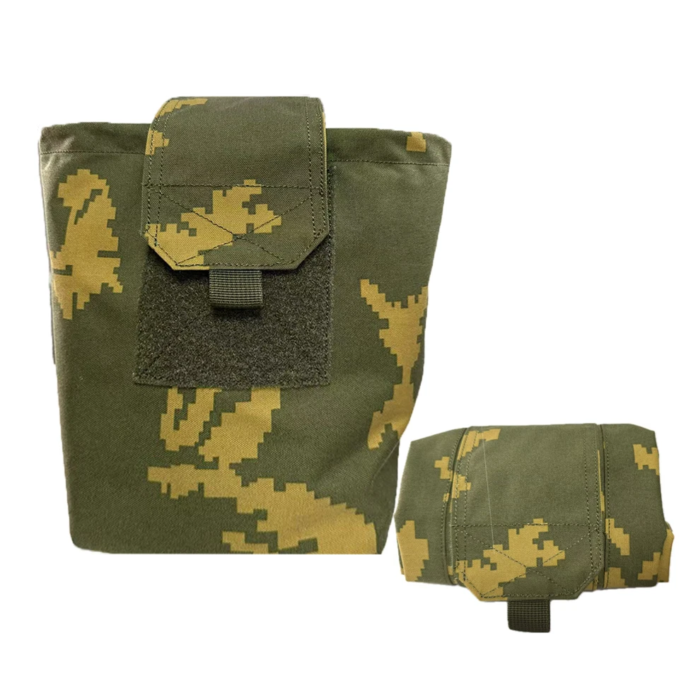Bolsa táctica en estilo MOLLE con camuflaje