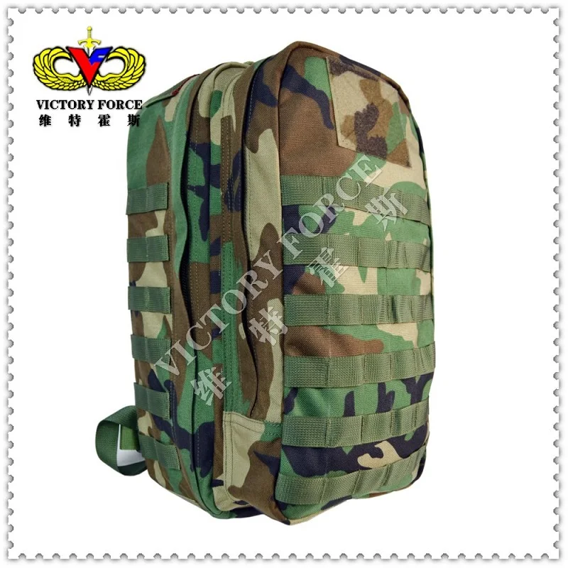 Mochila táctica con sistema MOLLE y funda para portátil - imagen 3