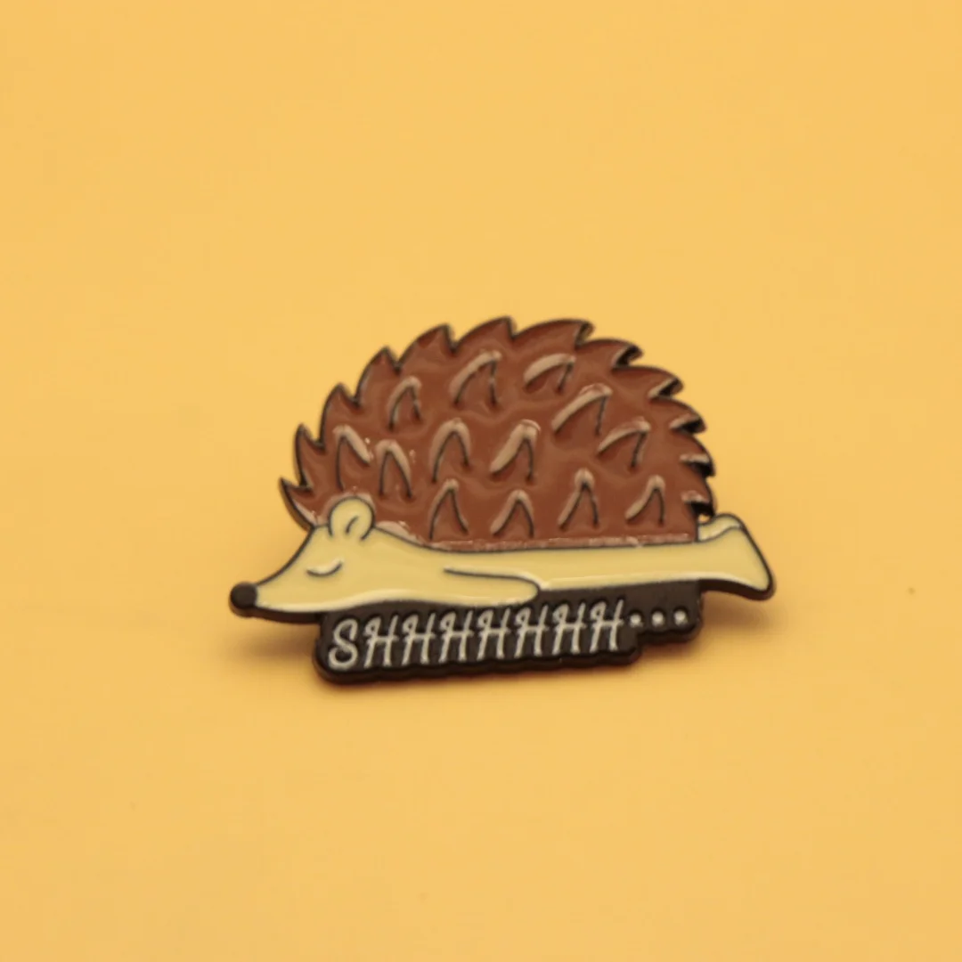 Vista del broche con estilo de animal