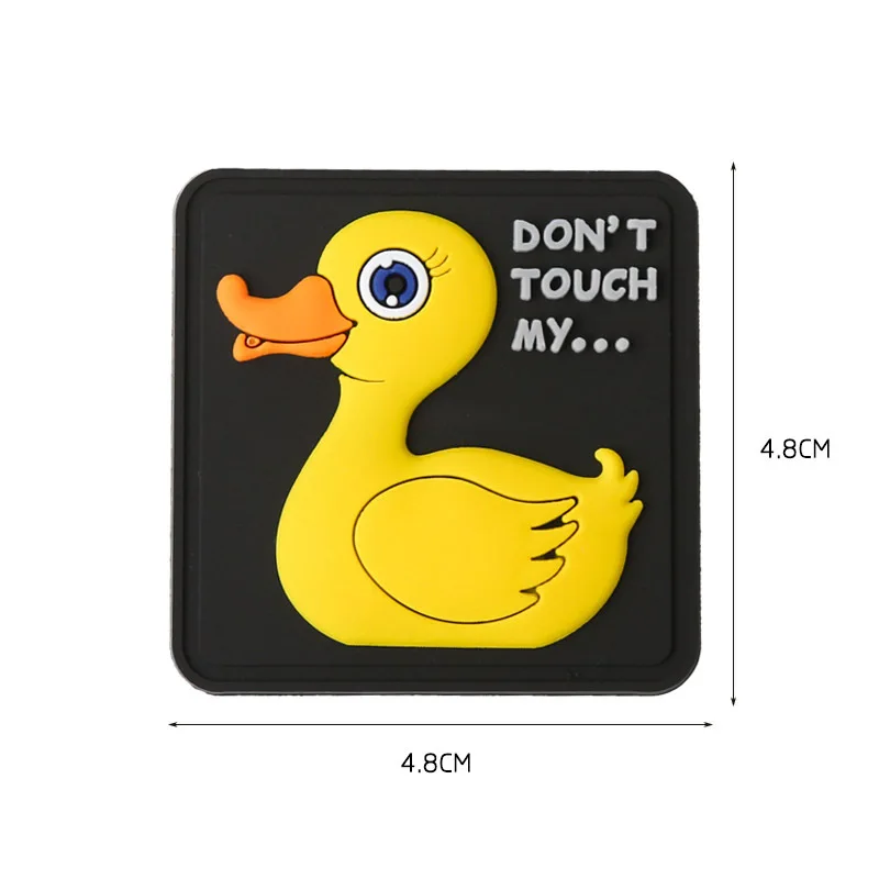 Parche táctico militar PVC 3D pato amarillo con cierre Velcro - imagen 2