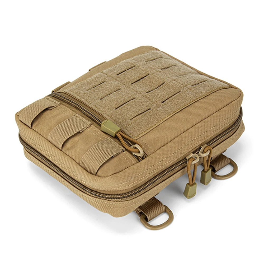 Bolsa táctica en uso exterior