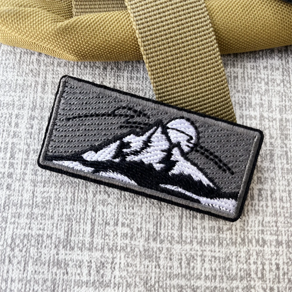 Parche bordado táctico avión tiburón – Insignia moral militar