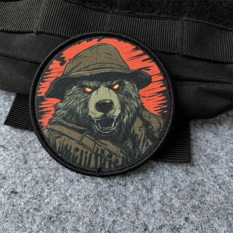 Parche morale oso táctico con velcro para ropa y mochila - imagen 2