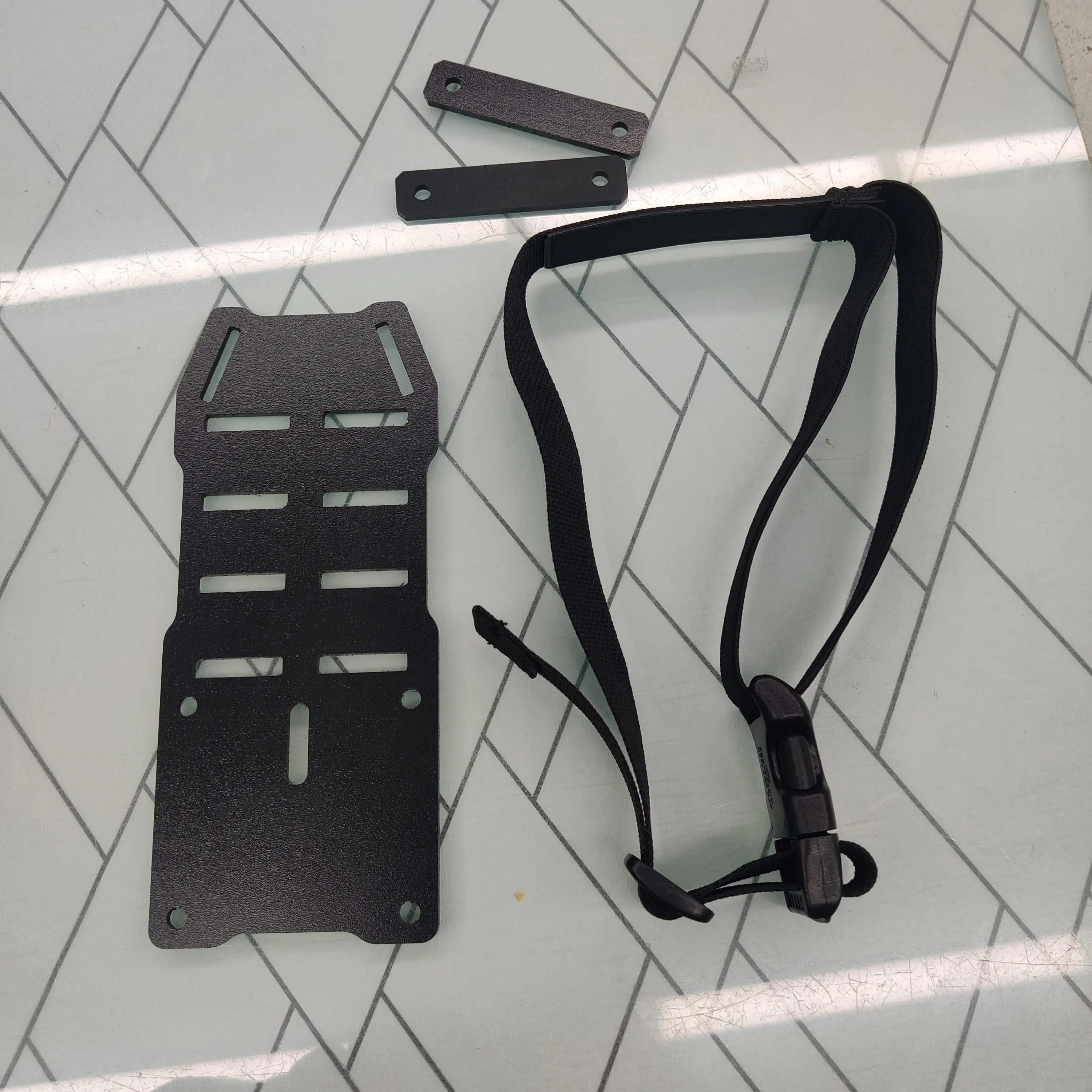 Adaptador para cargador de rifle con placa antiimpactos y MOLLE - imagen 3